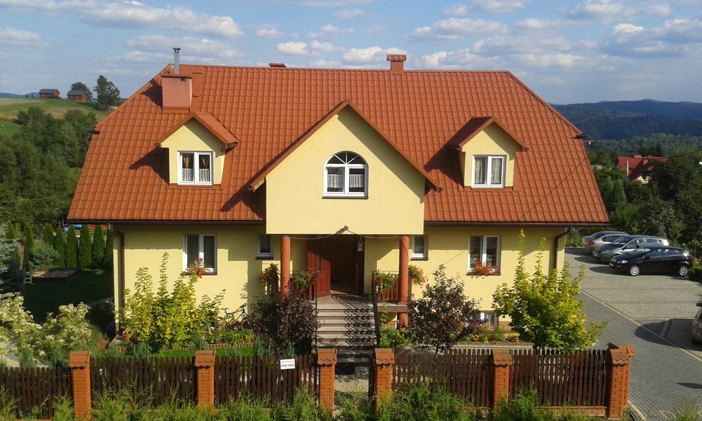 Dworek Julia - Klimatyzowane Komfortowe Pokoje Nad Solina - Bieszczady Polańczyk Kültér fotó